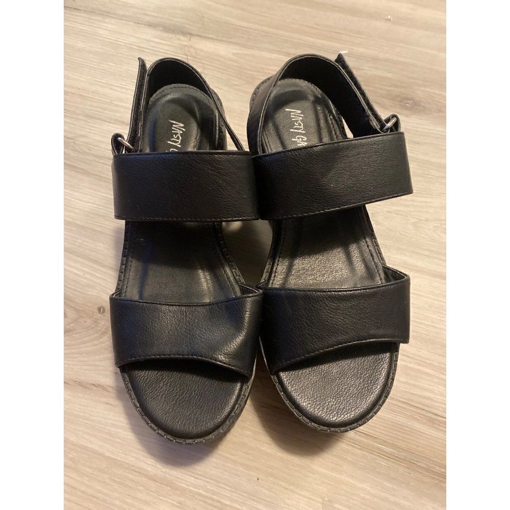 Nasty Gal, women’s black faux leather chunky strappy platform open toed shoes 37